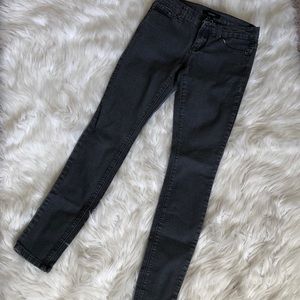 Light grey Forever 21 skinny jeans
